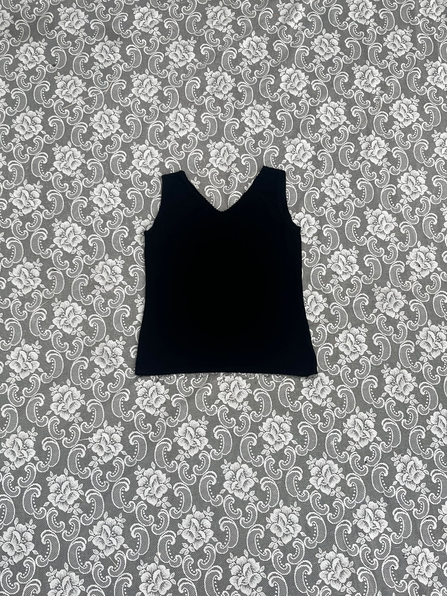 90s beaded hem knit tank top