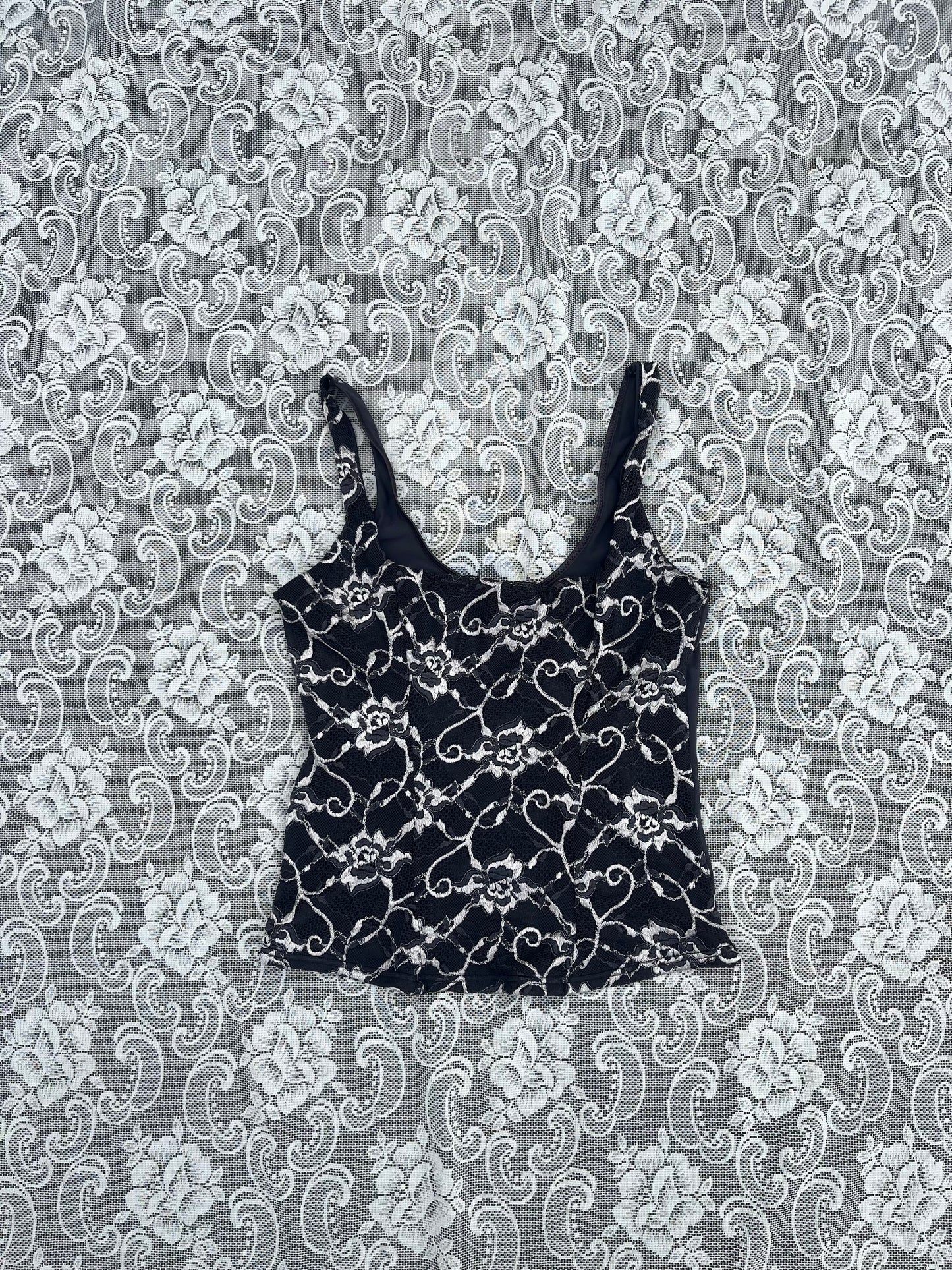 grey stretchy lace tank top