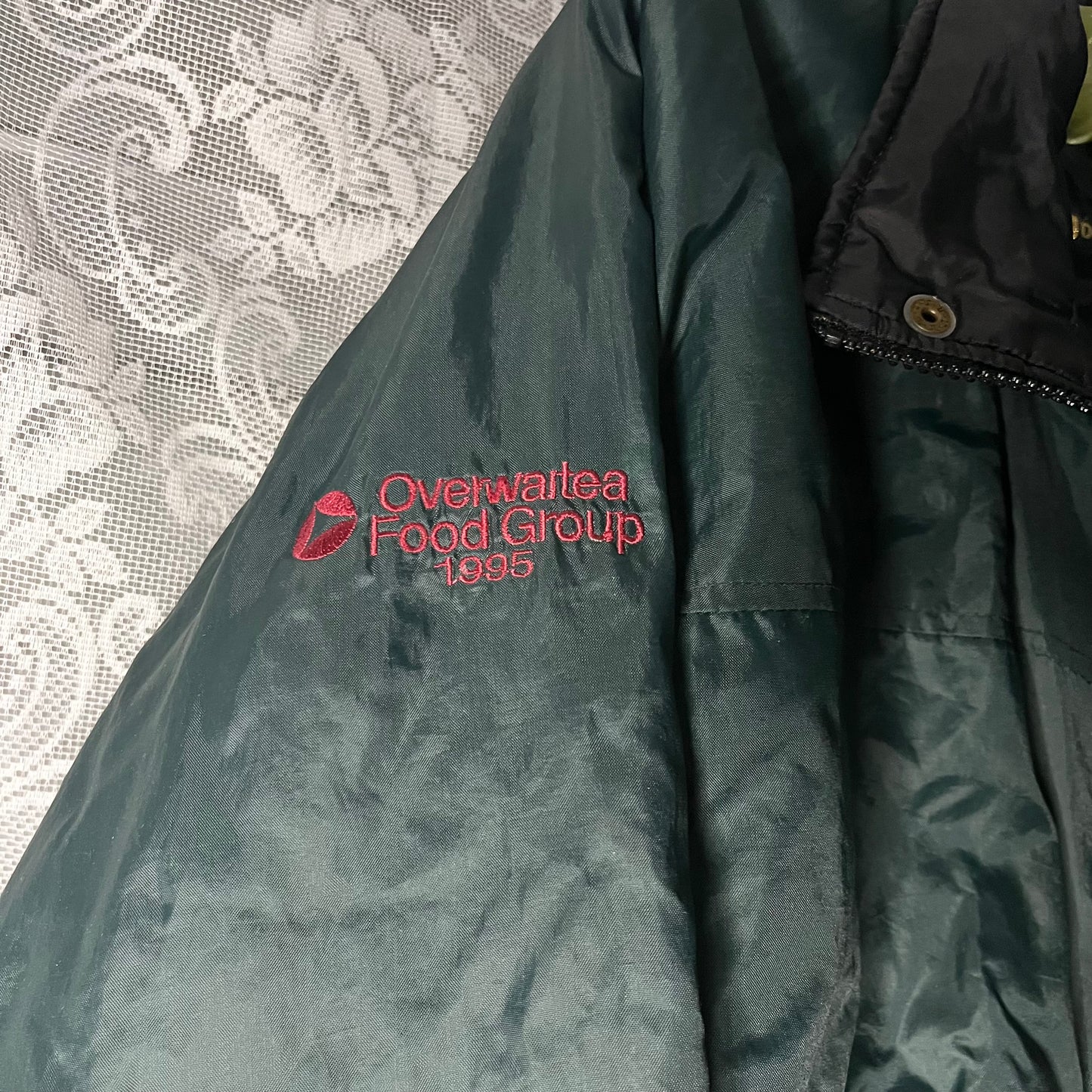 vintage colour block windbreaker