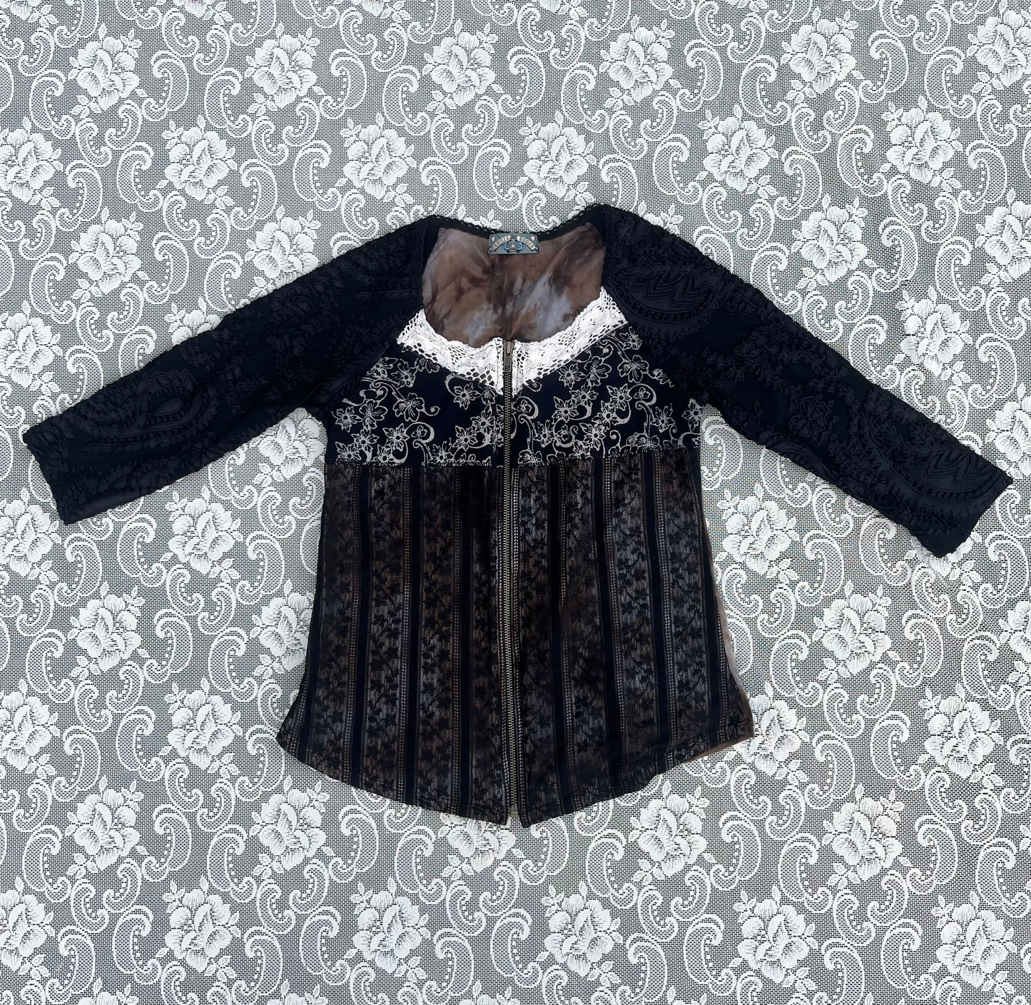 y2k brown n black zip up top